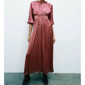 Elegant Pink Maxi Dress